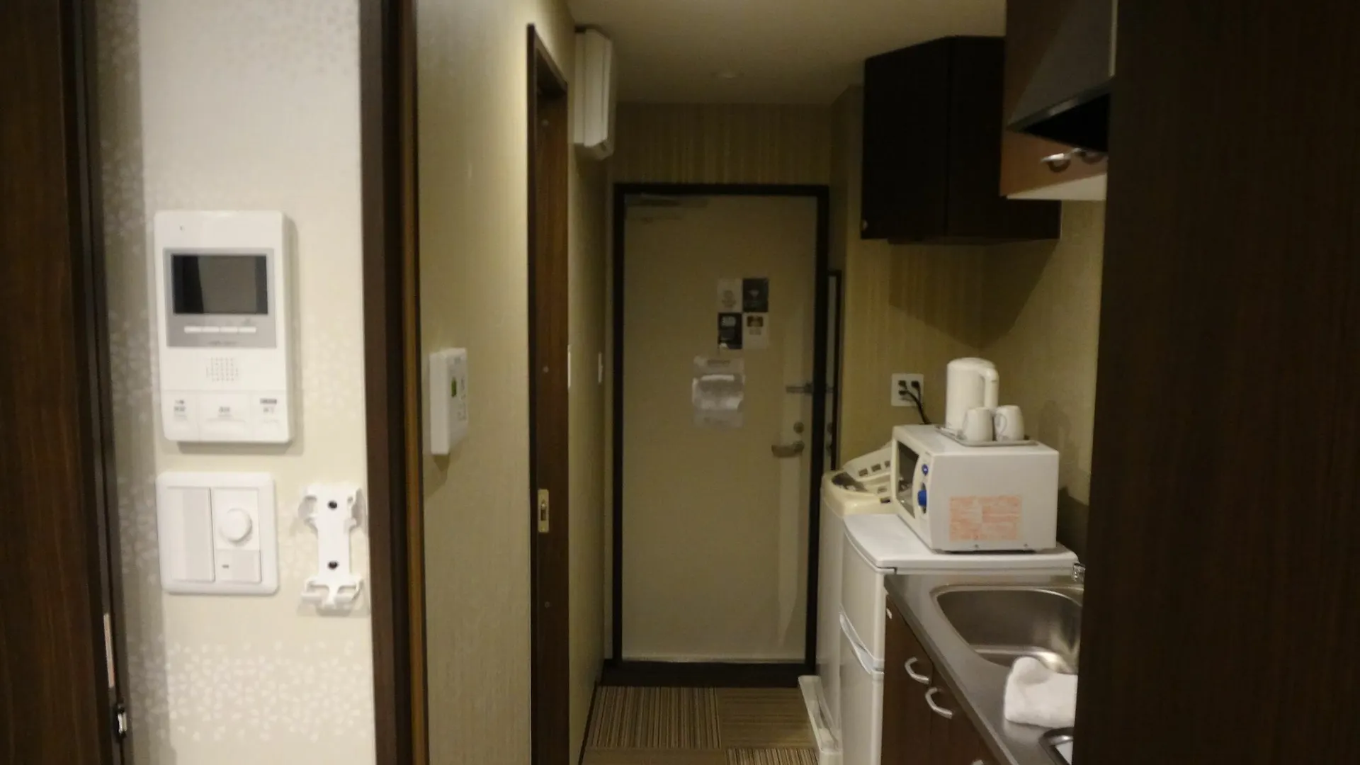 Oyo Japan Hotels Gojo-Muromachi Kyoto