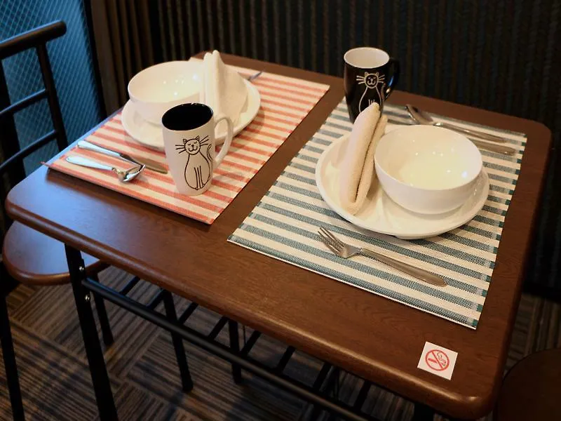 Oyo Japan Hotels Gojo-Muromachi Kyoto Japan