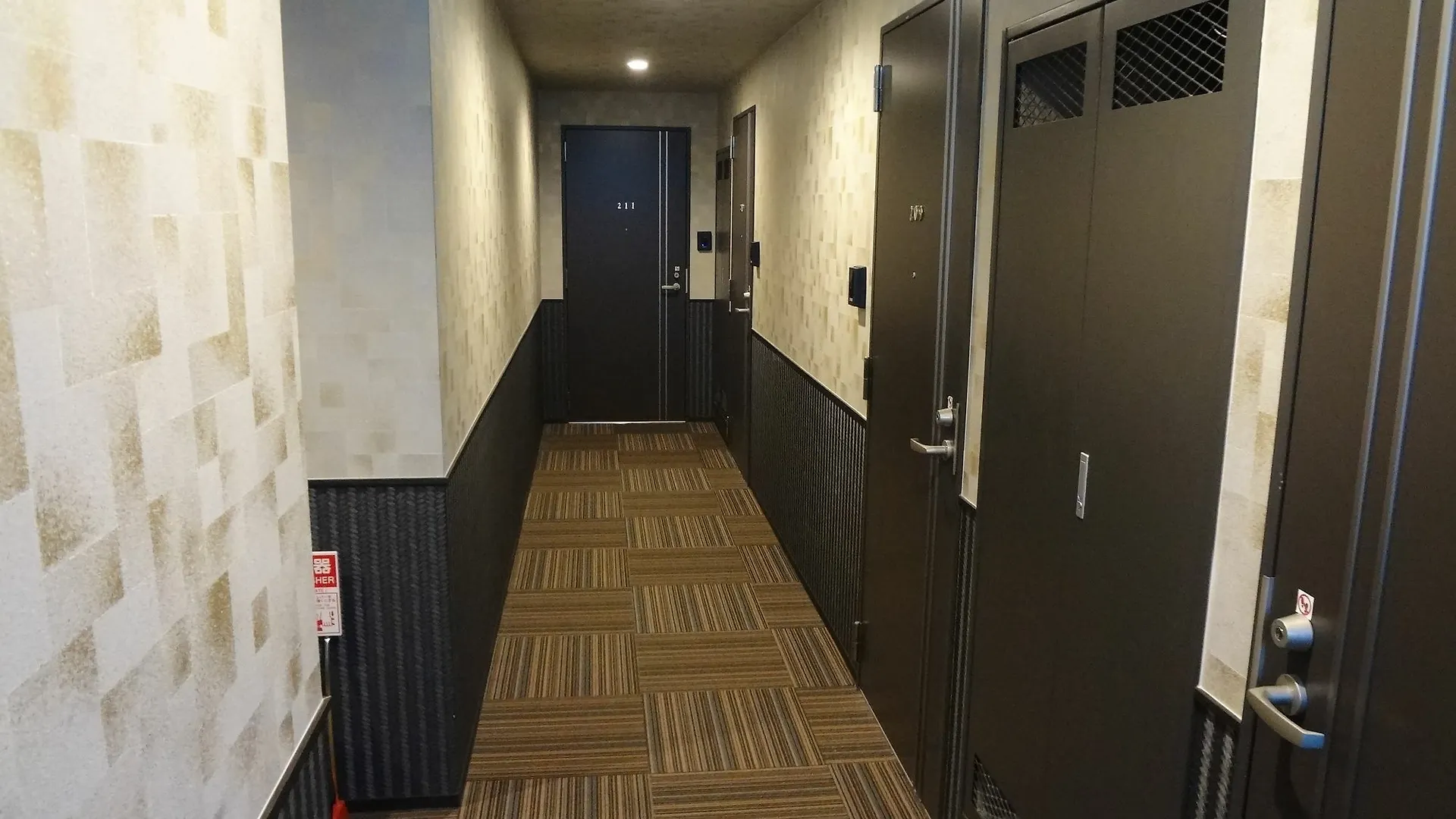 Oyo Japan Hotels Gojo-Muromachi Kyoto